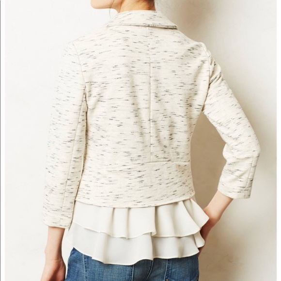 Cartonnier Jackets & Blazers - Cartonnier M Beige Fleece Ruffle Back Blazer GUC